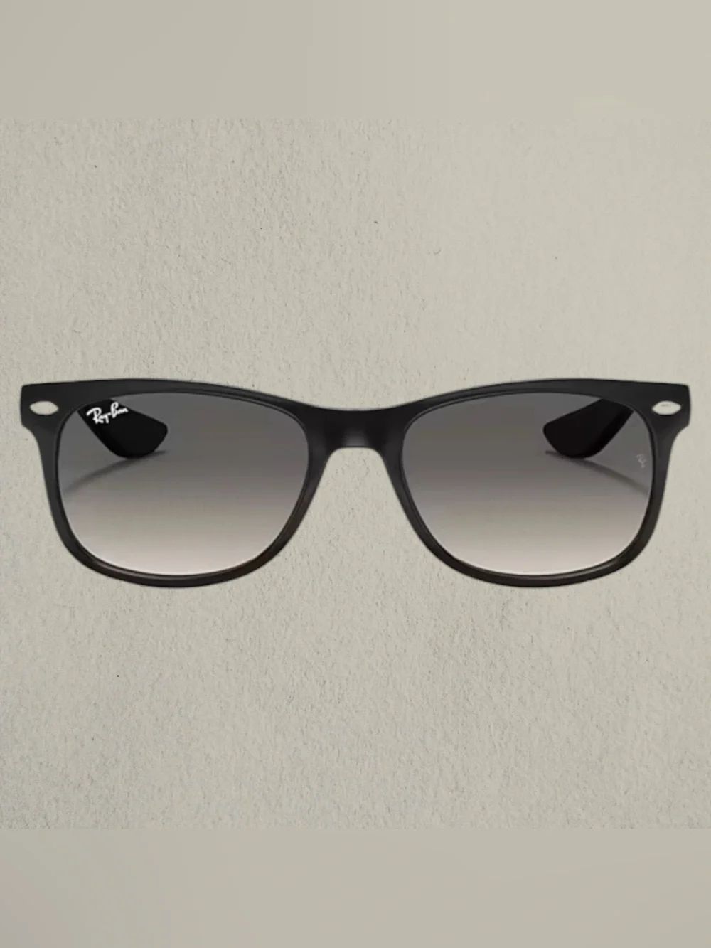 Ray-Ban Junior Wayfarer Black Sunglasses Grey Lenses Youth Size